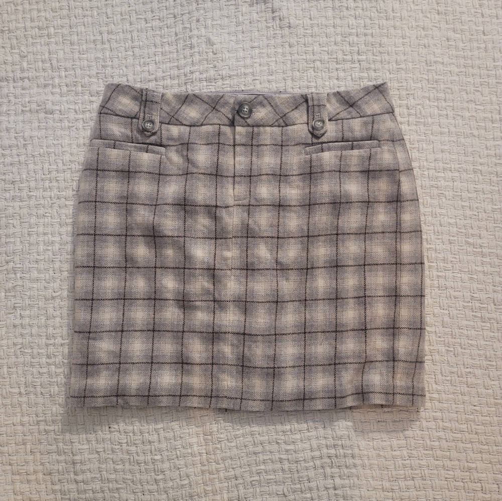 Beautiful Eddie Bauer plaid skirt